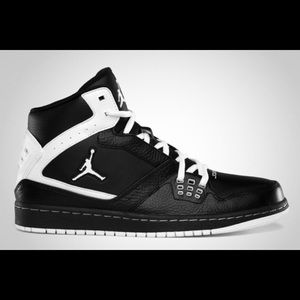 jordan 1 flight mid